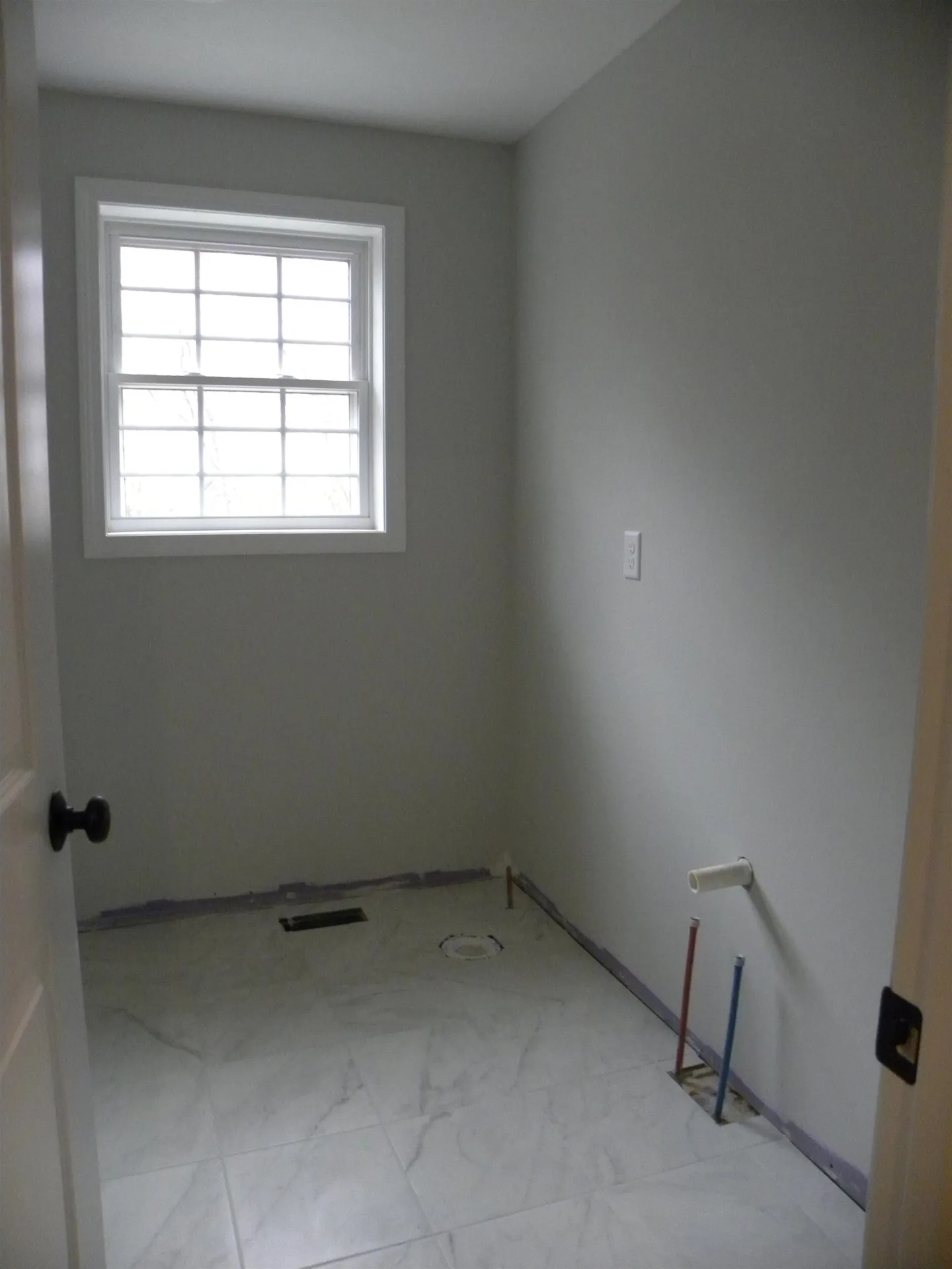 317 Karatzas Avenue Manchester NH 03104