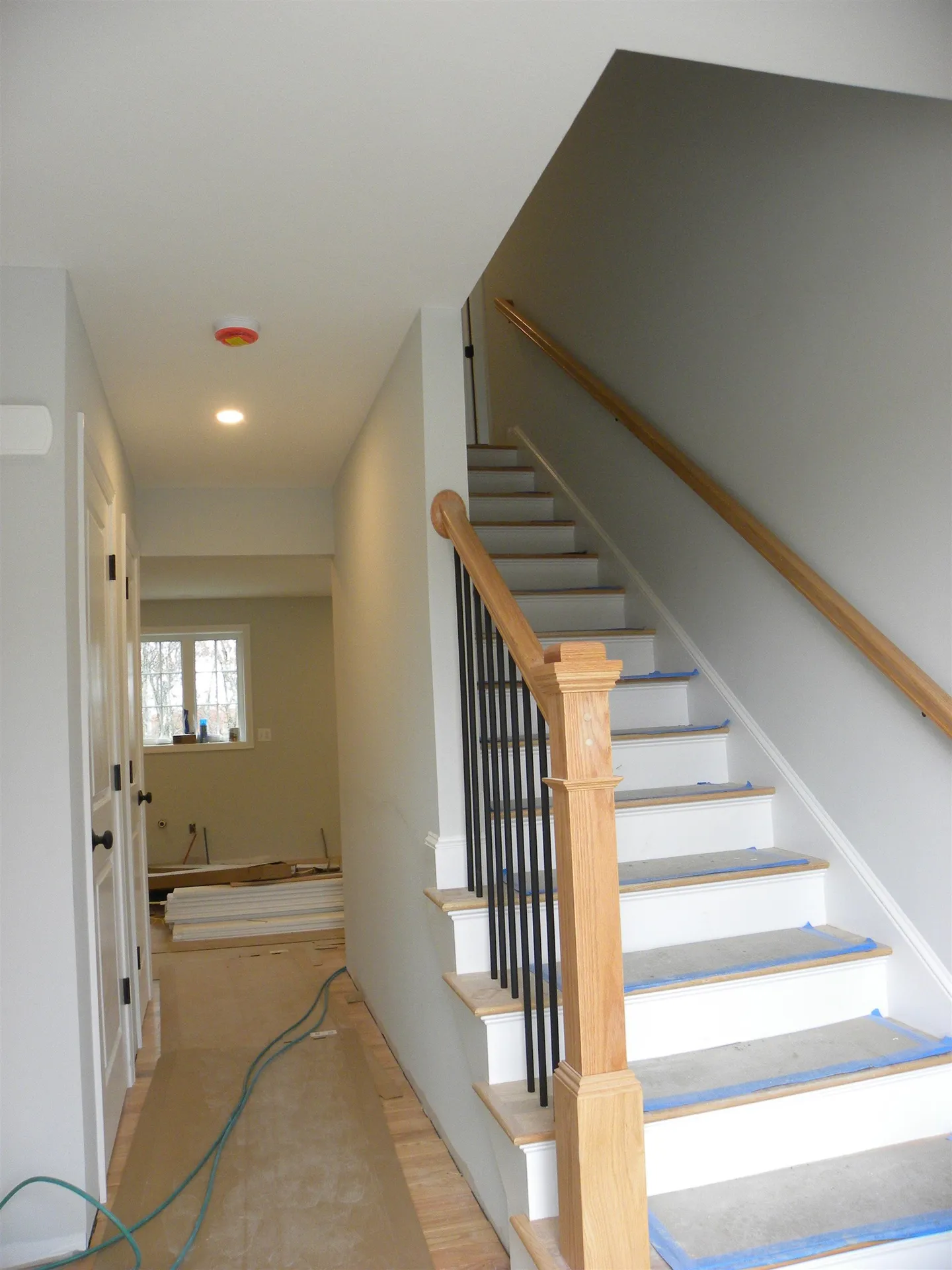 317 Karatzas Avenue Manchester NH 03104