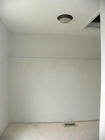 317 Karatzas Avenue Manchester NH 03104