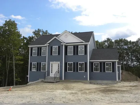 317 Karatzas Avenue Manchester NH 03104