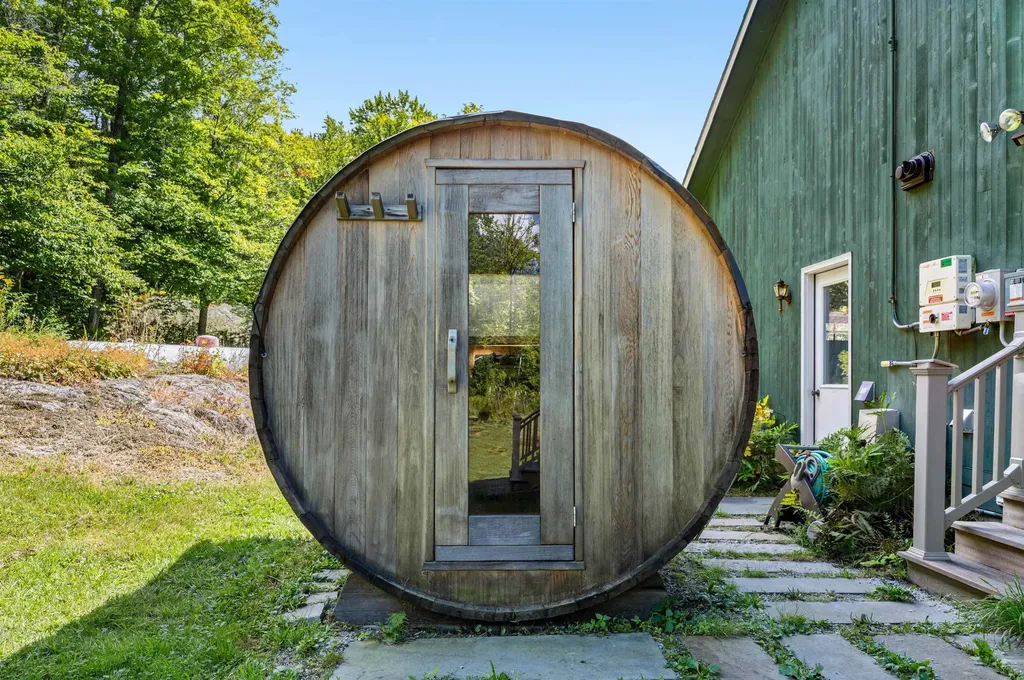 400 Macey Road Middlesex VT 05602