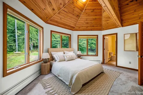 400 Macey Road Middlesex VT 05602