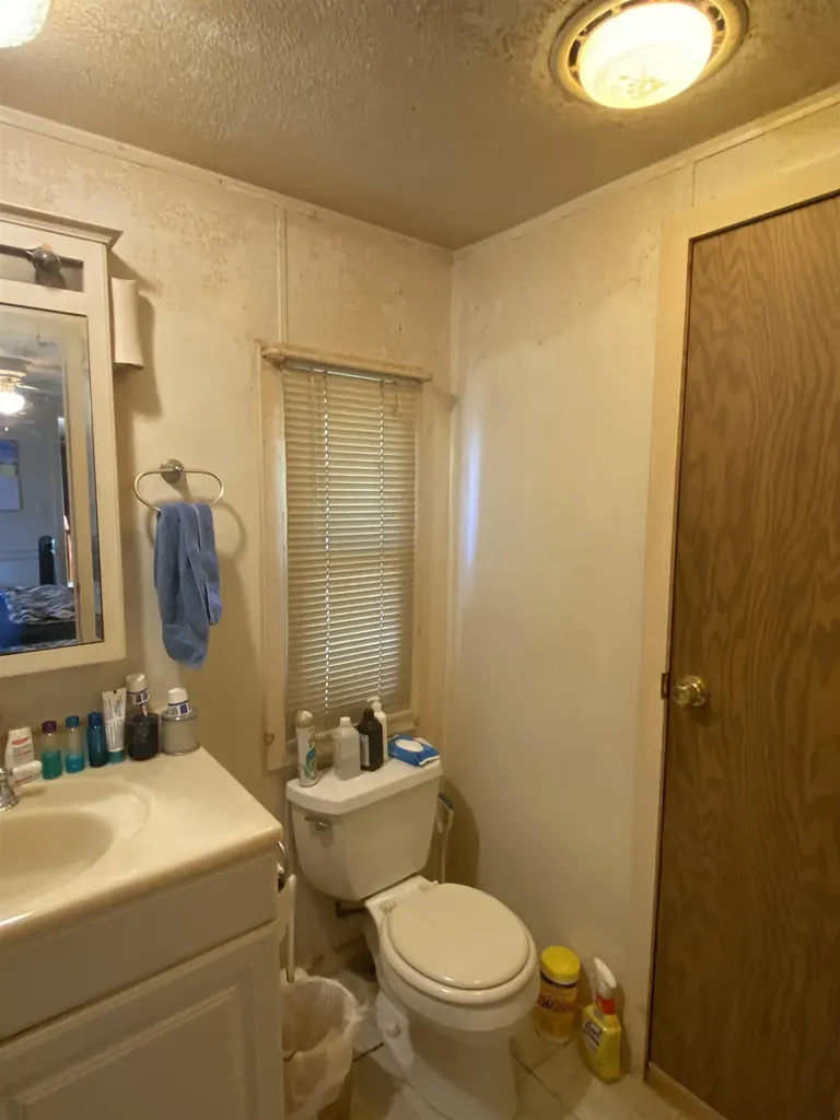 33 Cleo Circle Rochester NH 03868