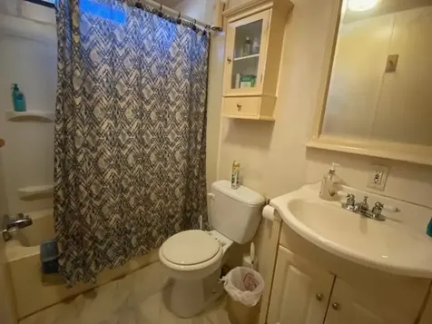 33 Cleo Circle Rochester NH 03868