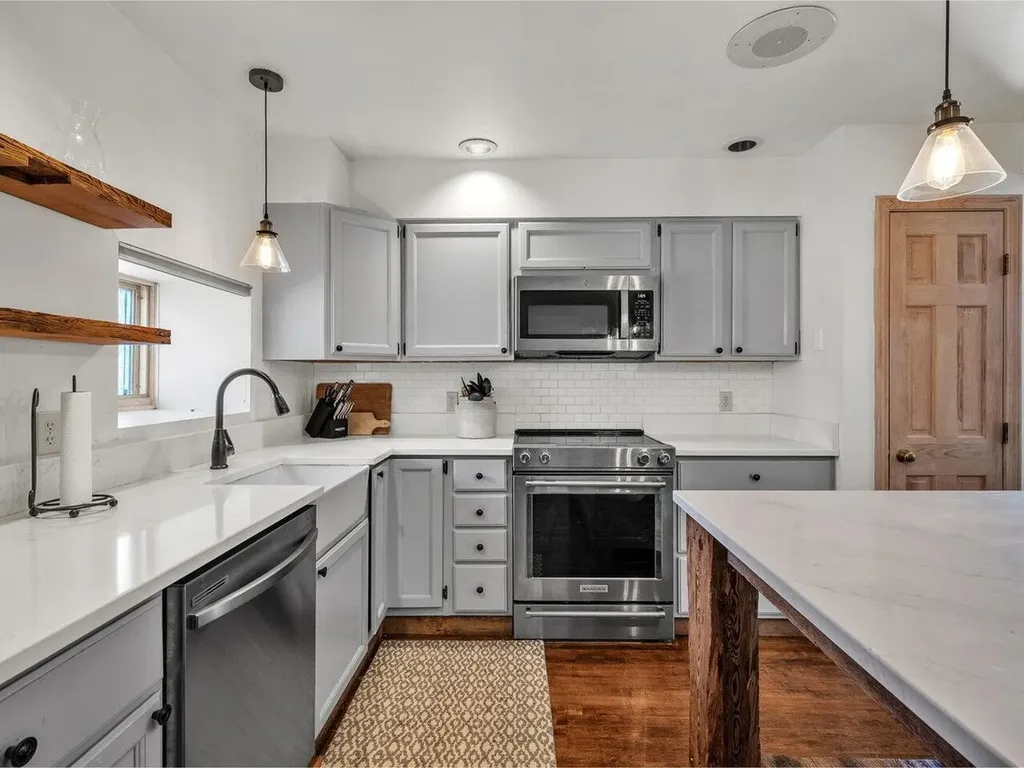 320 Main Street Isle La Motte VT 05463