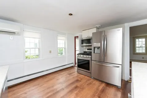 10 Maple Street Exeter NH 03833