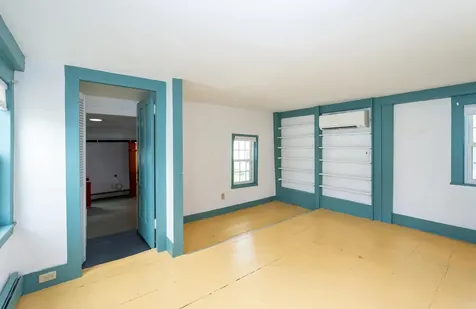 10 Maple Street Exeter NH 03833