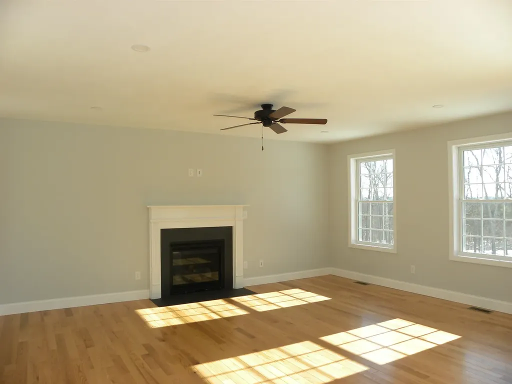 313 Karatzas Avenue Manchester NH 03104