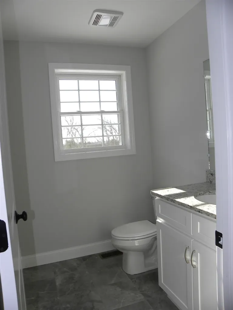 313 Karatzas Avenue Manchester NH 03104