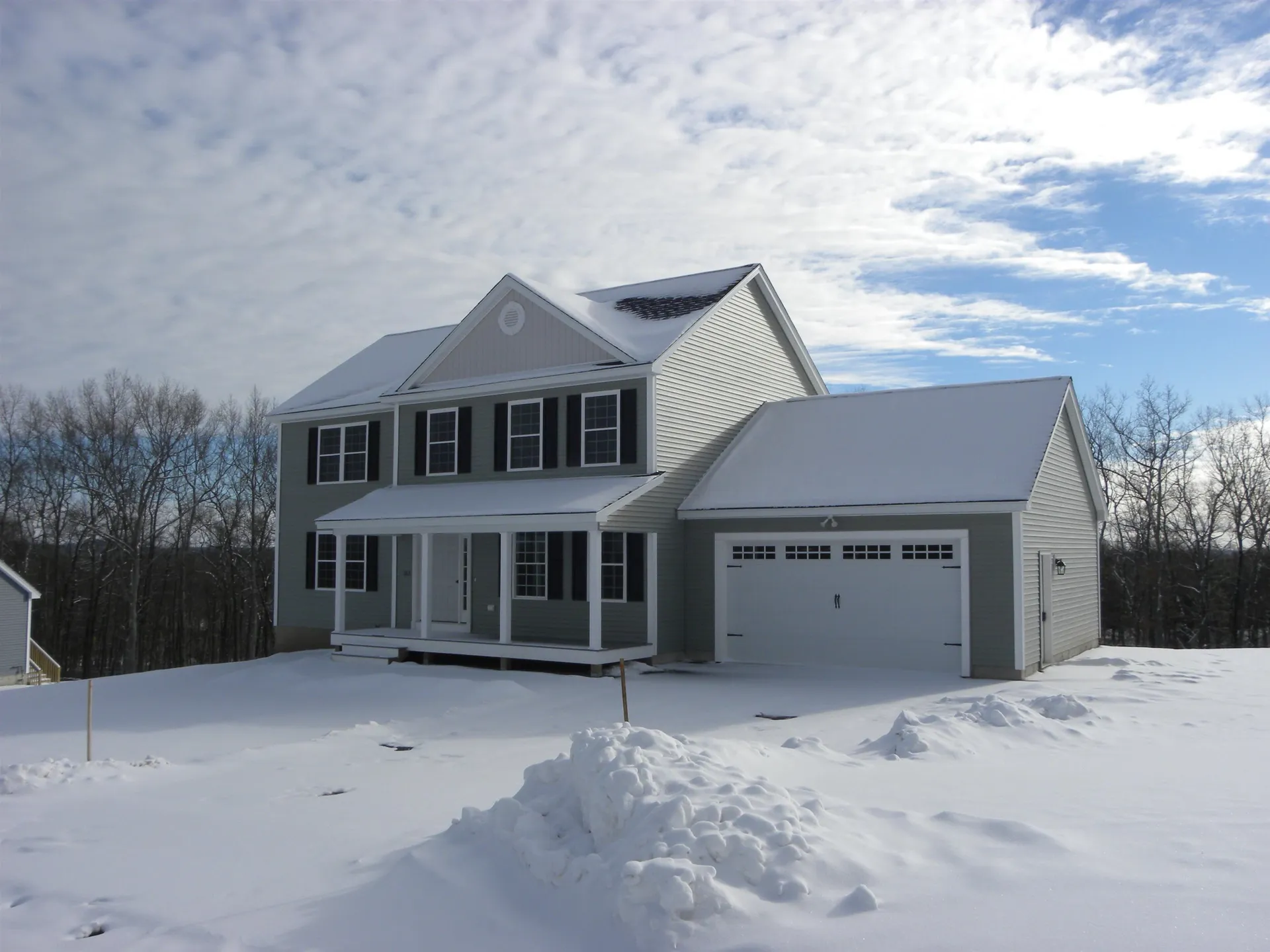 313 Karatzas Avenue Manchester NH 03104