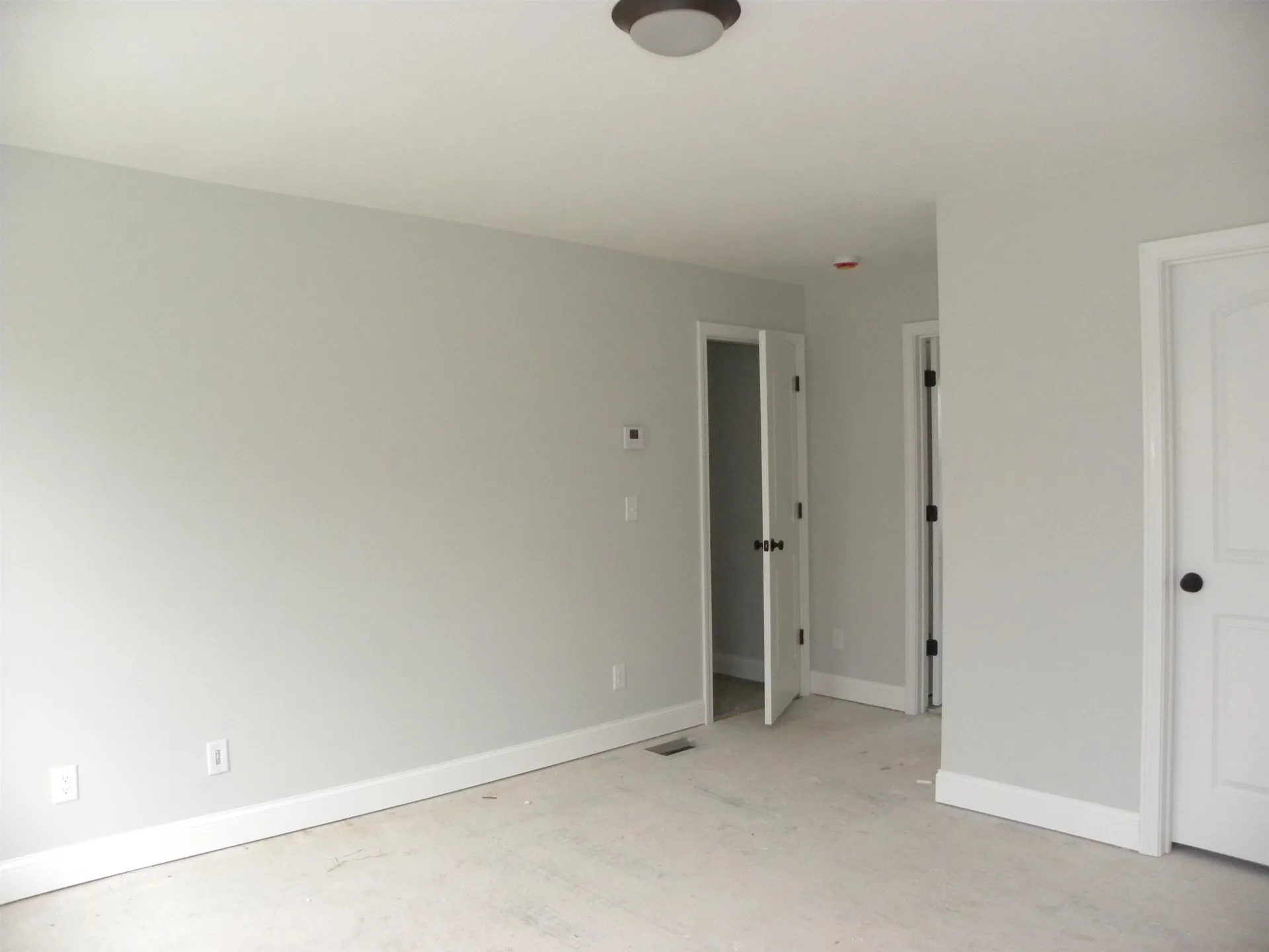 313 Karatzas Avenue Manchester NH 03104