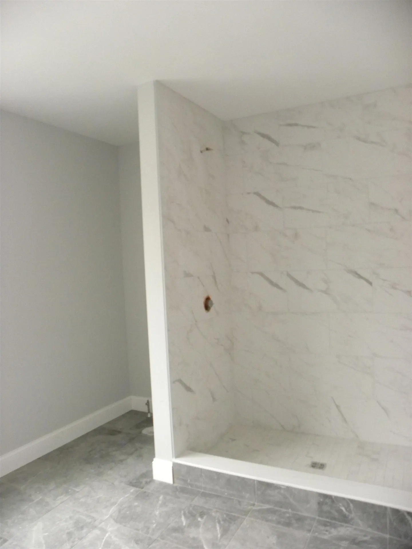 313 Karatzas Avenue Manchester NH 03104