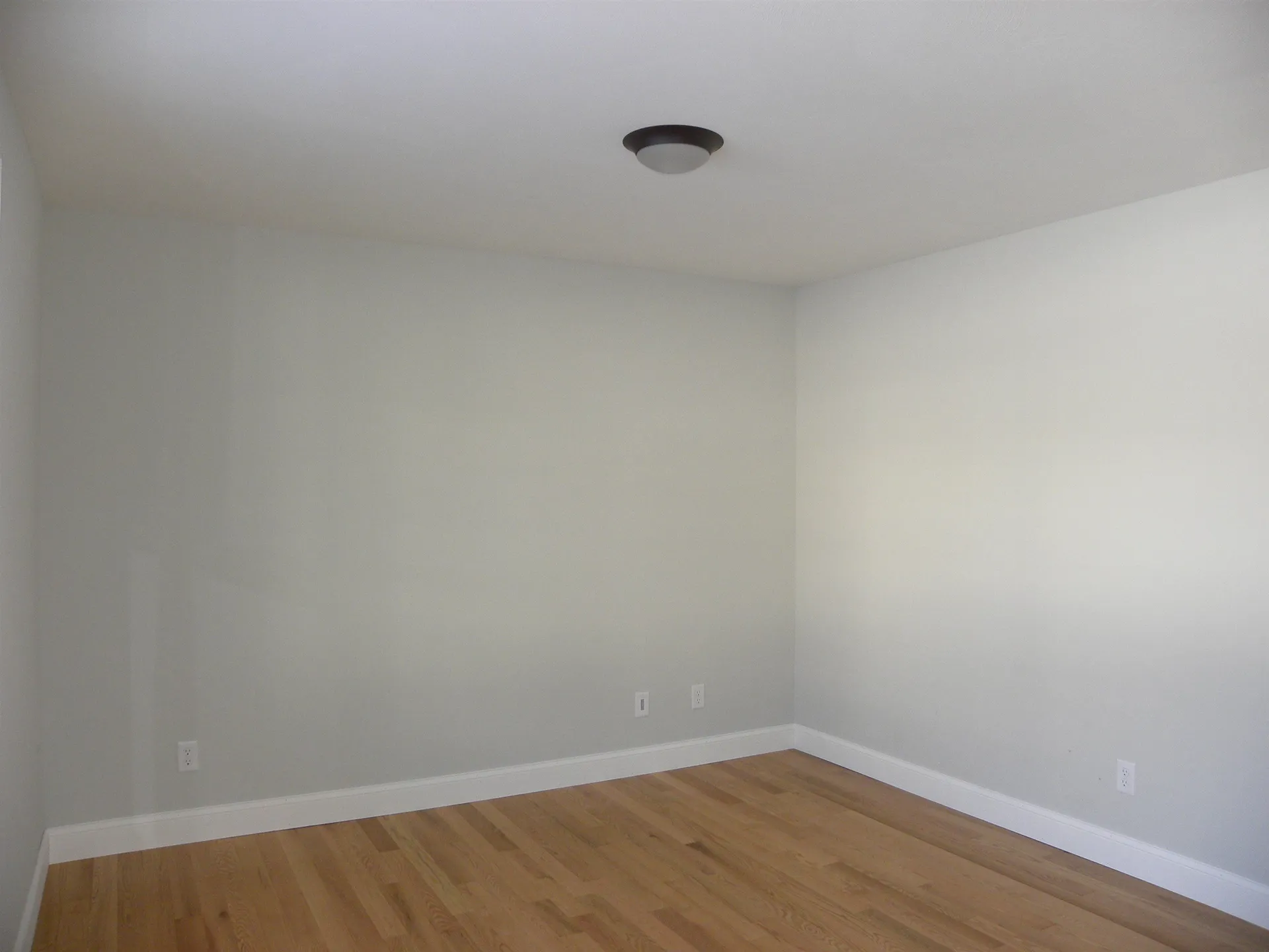 313 Karatzas Avenue Manchester NH 03104