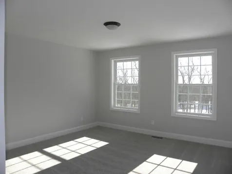 313 Karatzas Avenue Manchester NH 03104