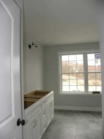 313 Karatzas Avenue Manchester NH 03104