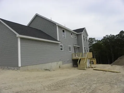 313 Karatzas Avenue Manchester NH 03104