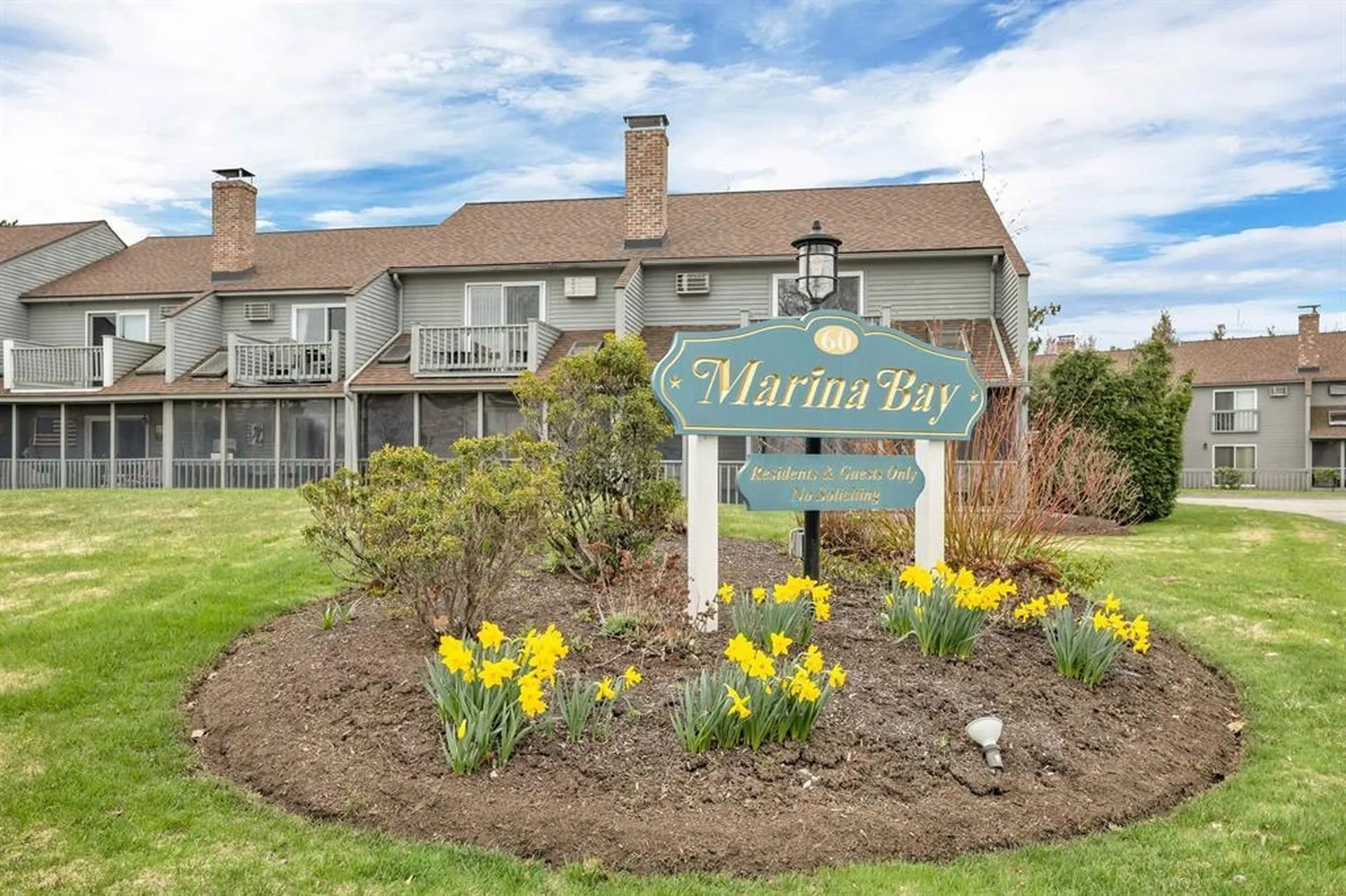 60 Weirs Road Gilford NH 03249