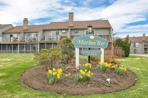 60 Weirs Road Gilford NH 03249