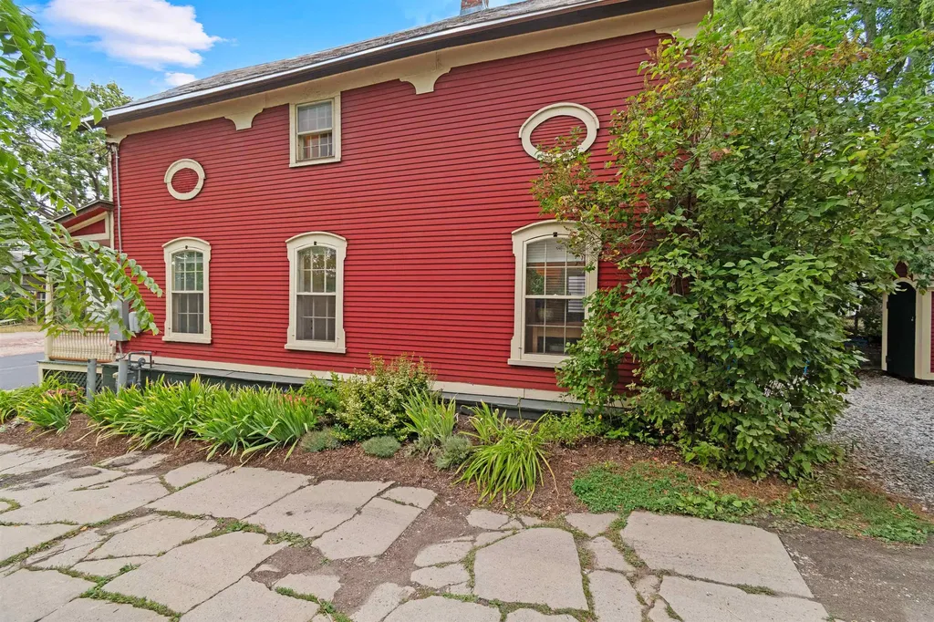 218 Pine Street Burlington VT 05408