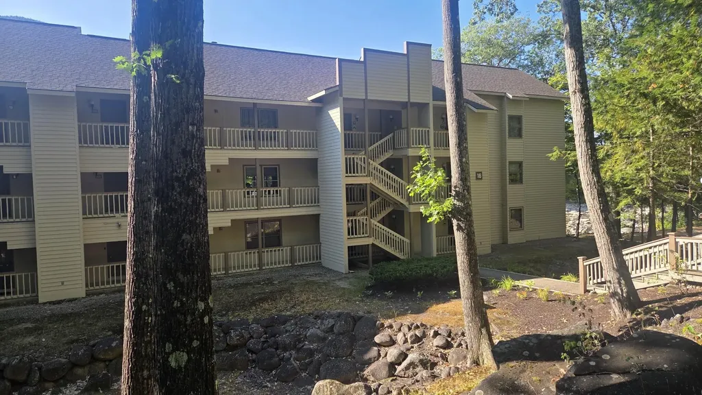 16 Penstock Road Lincoln NH 03251