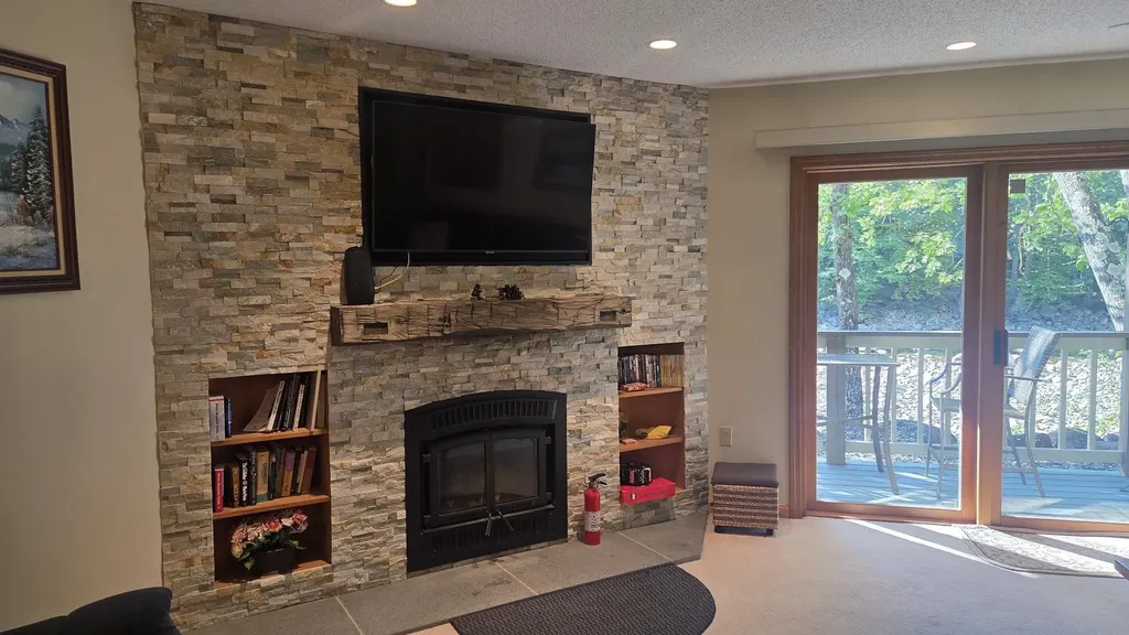 16 Penstock Road Lincoln NH 03251