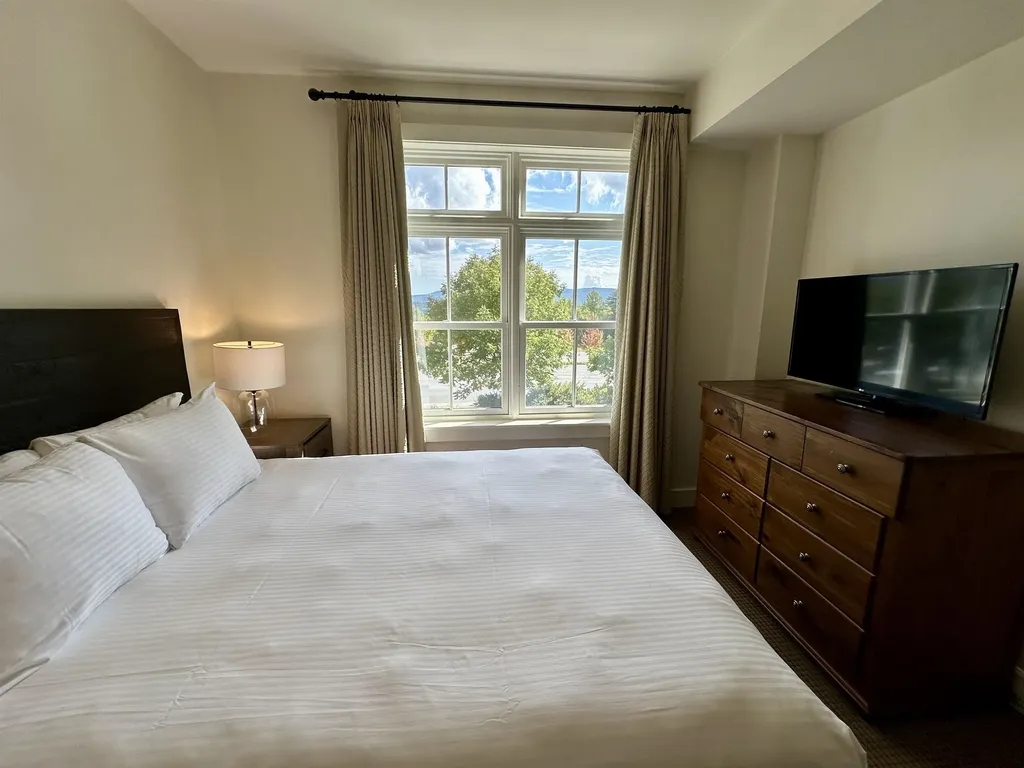 102 Forest Drive Warren VT 05674