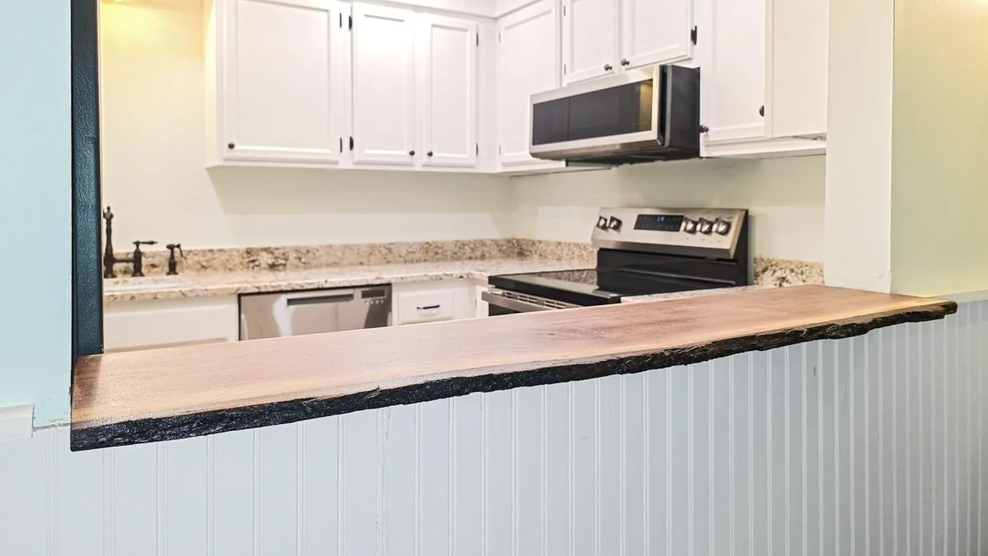 121 Brook Hollow Hanover NH 03755