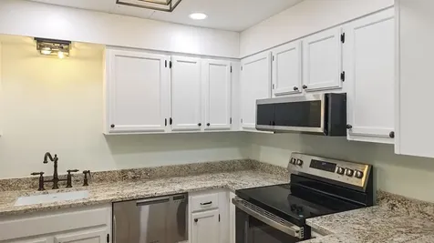 121 Brook Hollow Hanover NH 03755