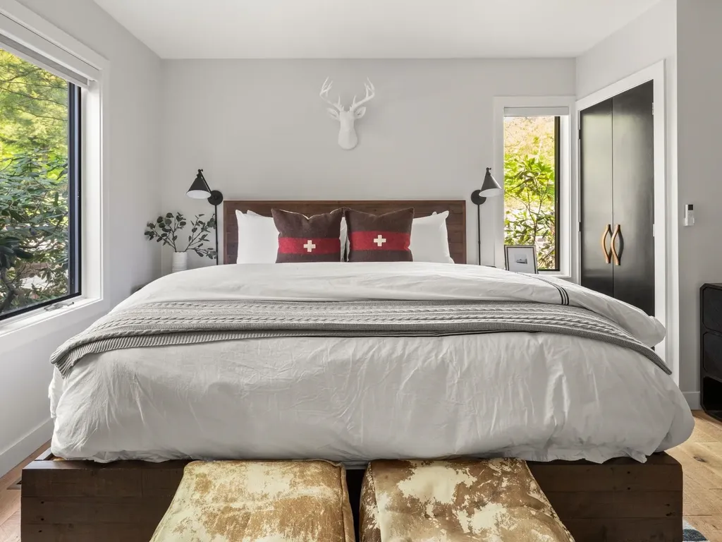 384 Topnotch Drive Stowe VT 05672