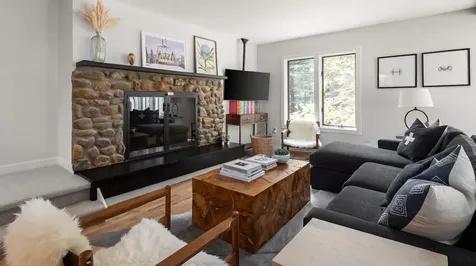 384 Topnotch Drive Stowe VT 05672