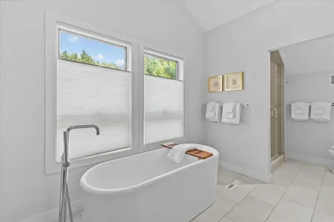 384 Topnotch Drive Stowe VT 05672