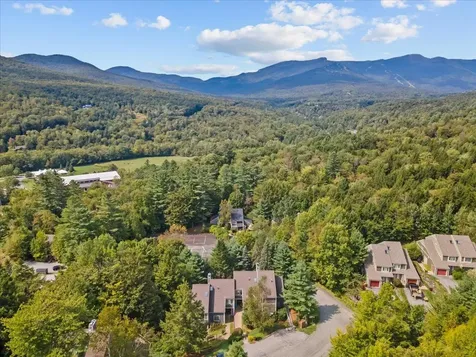 384 Topnotch Drive Stowe VT 05672