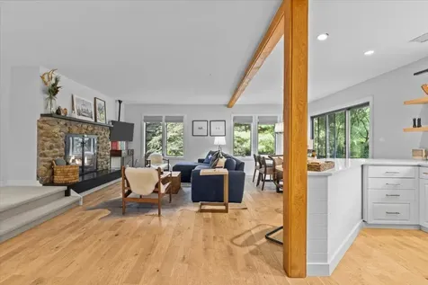 384 Topnotch Drive Stowe VT 05672