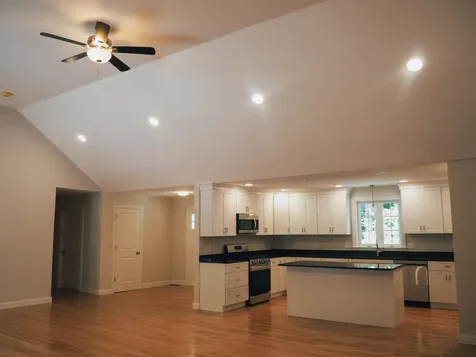 11 Blaisdell Court Raymond NH 03077