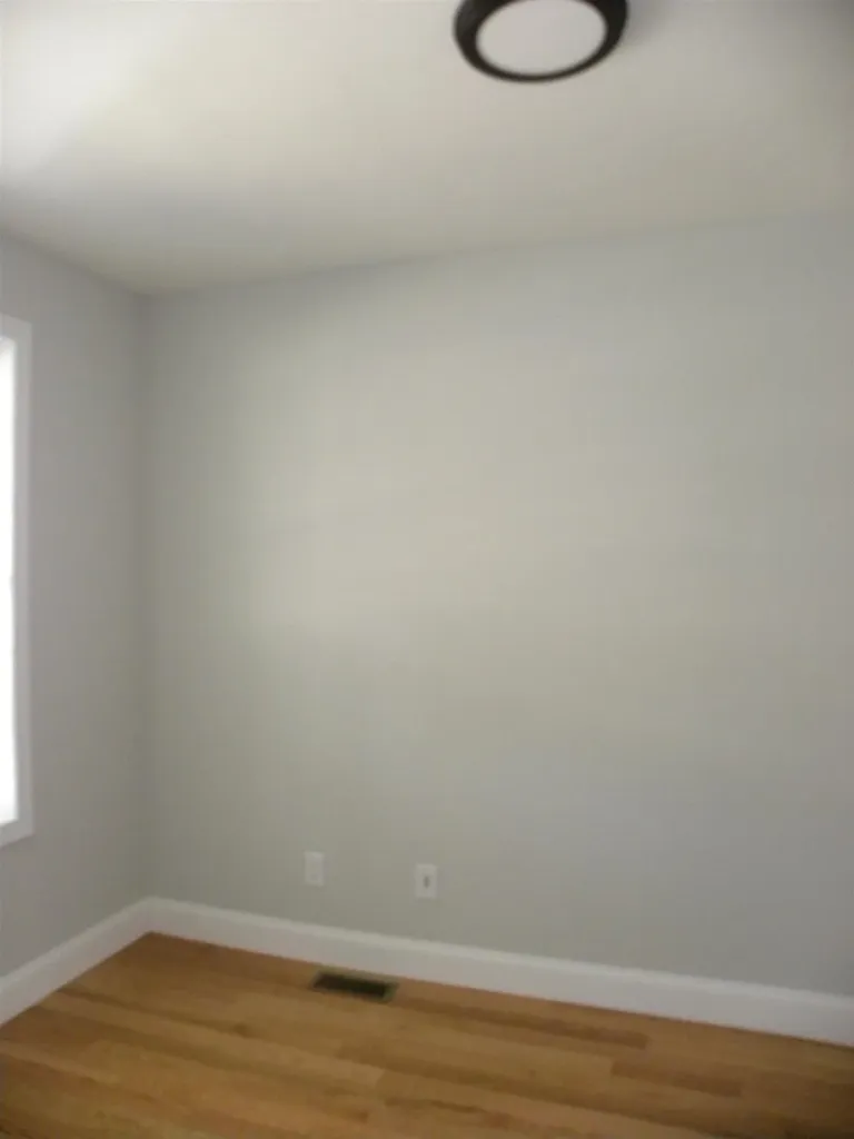 305 Karatzas Avenue Manchester NH 03104