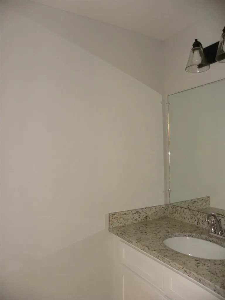 305 Karatzas Avenue Manchester NH 03104