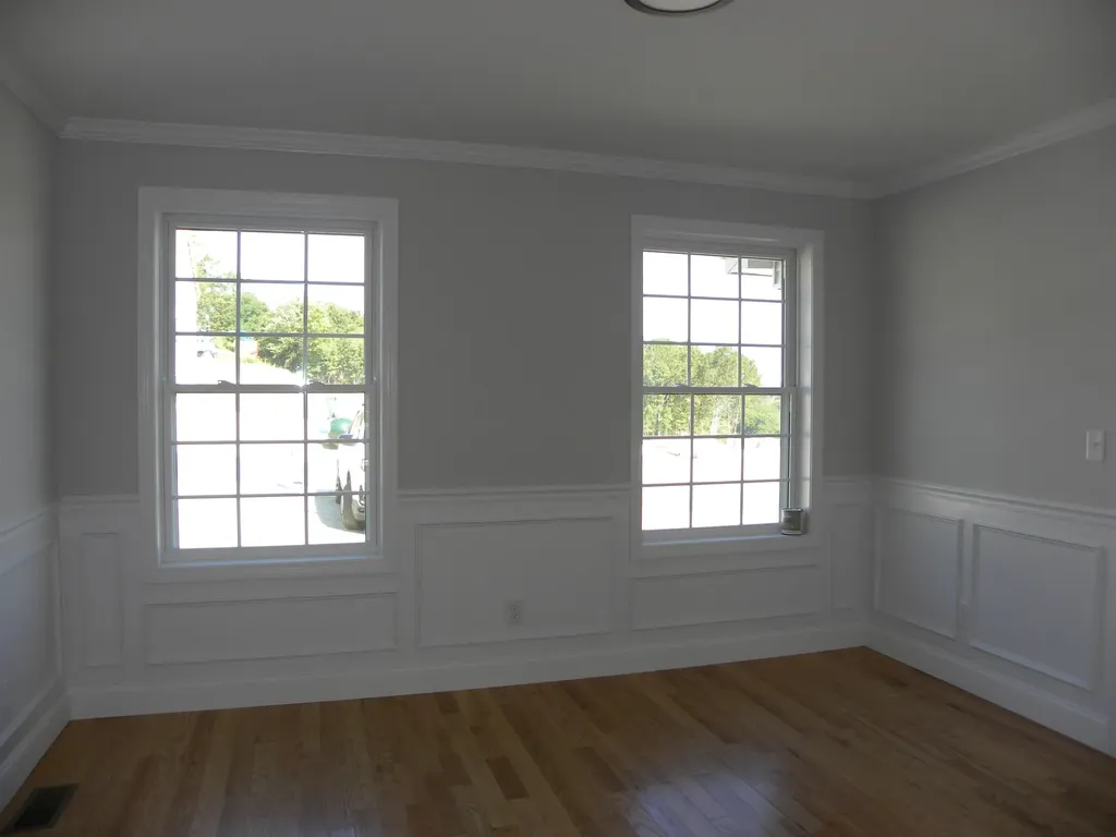 305 Karatzas Avenue Manchester NH 03104