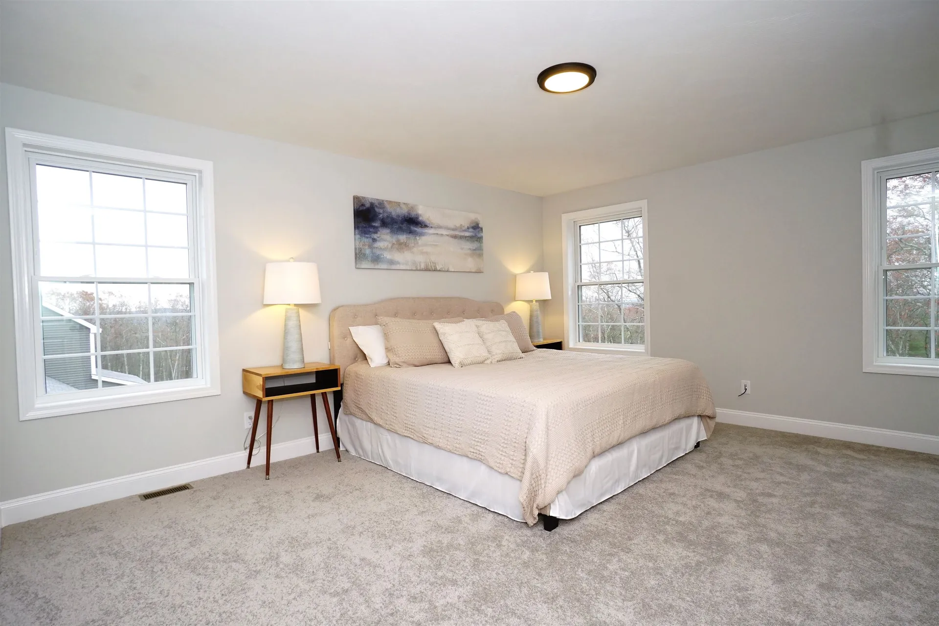 305 Karatzas Avenue Manchester NH 03104