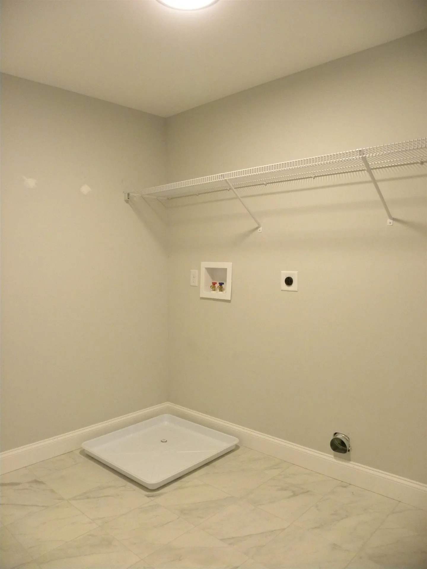 305 Karatzas Avenue Manchester NH 03104