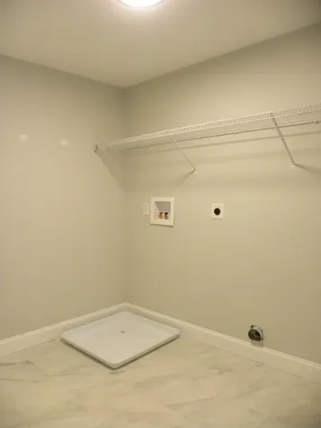 305 Karatzas Avenue Manchester NH 03104