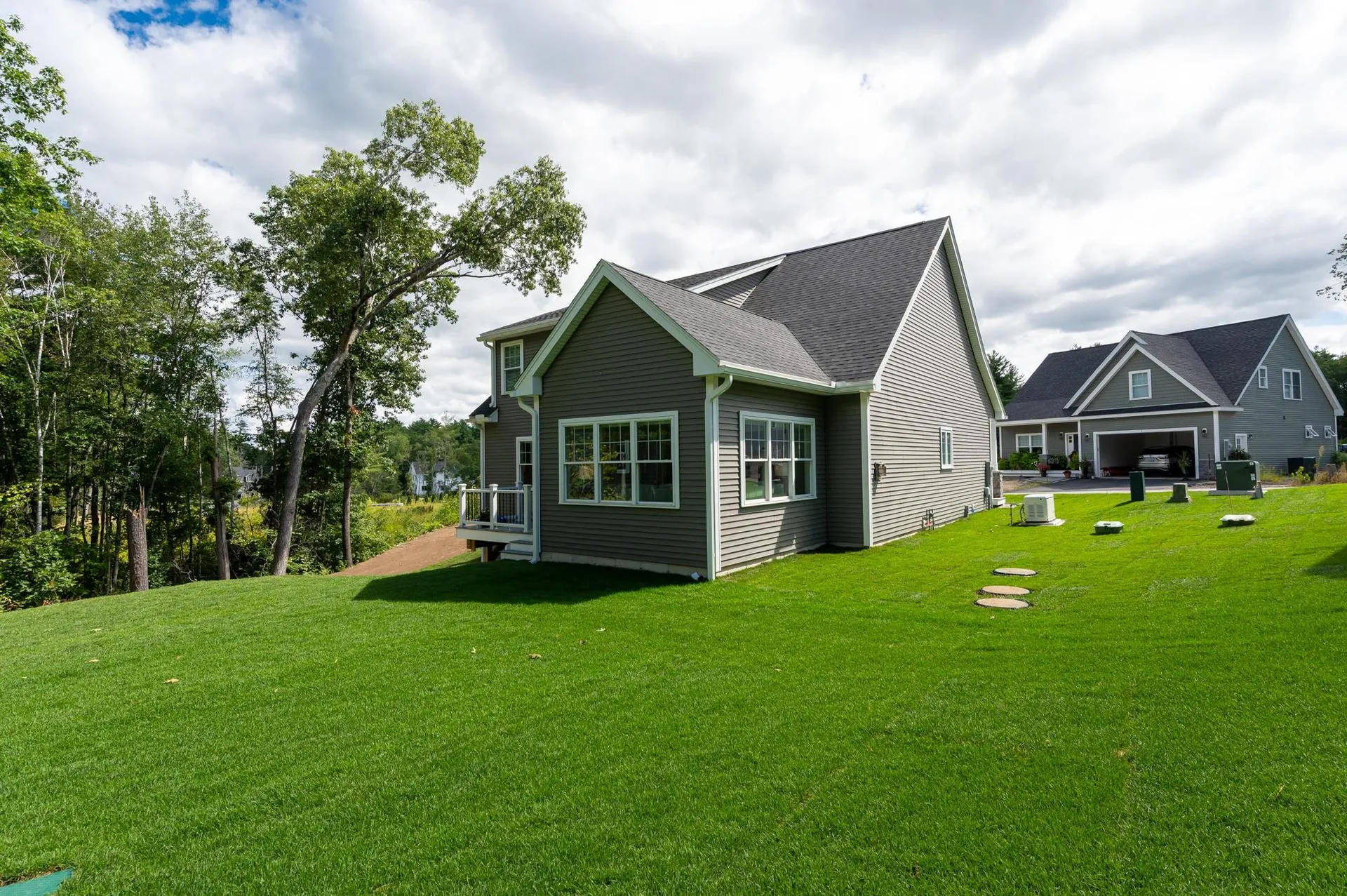 2 Midtrail Crossing Lane Windham NH 03087