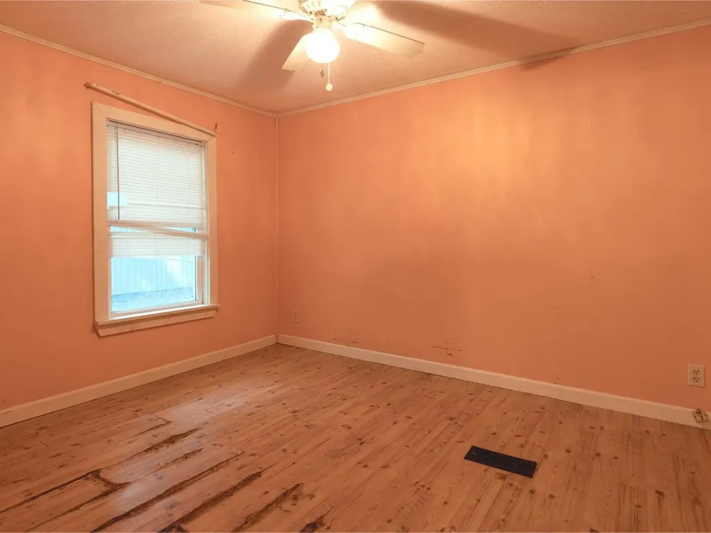 15 Hawthorne Lane Colchester VT 05446