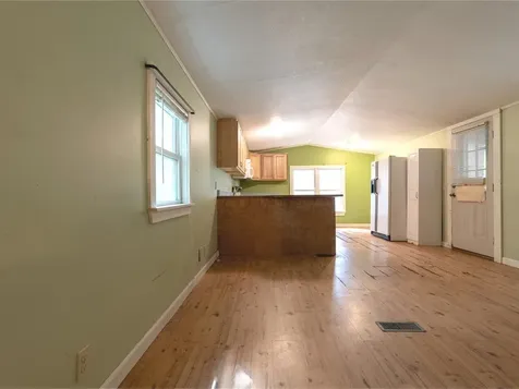 15 Hawthorne Lane Colchester VT 05446