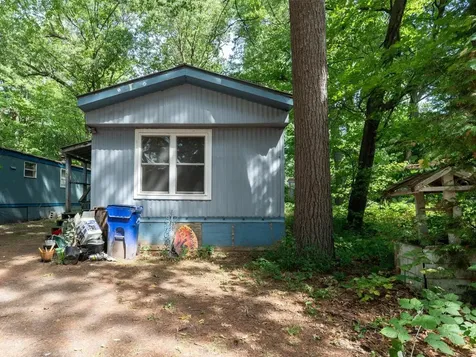 15 Hawthorne Lane Colchester VT 05446