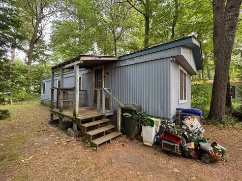 15 Hawthorne Lane Colchester VT 05446