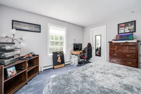 12 Carriage Hill Lane Dover NH 03820