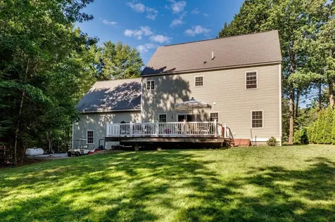 12 Carriage Hill Lane Dover NH 03820