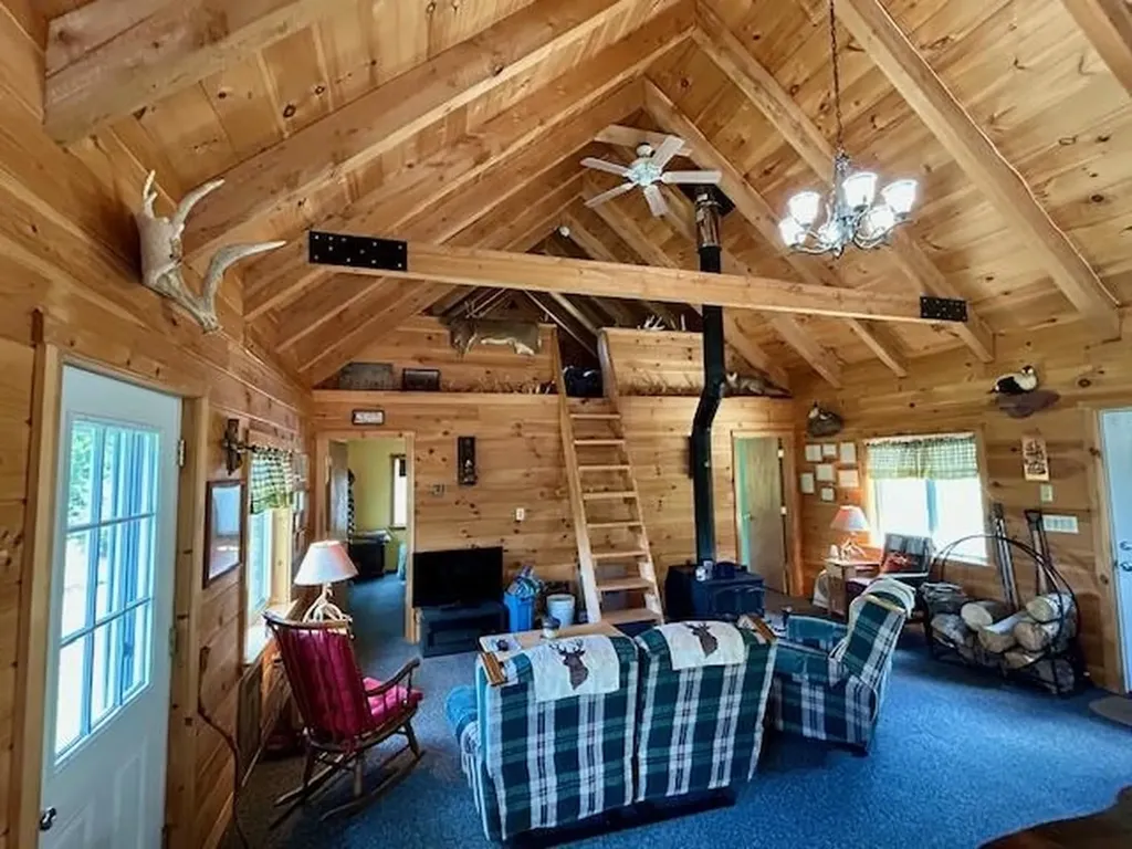 2274 Macintosh Hill Road Bethel VT 05032