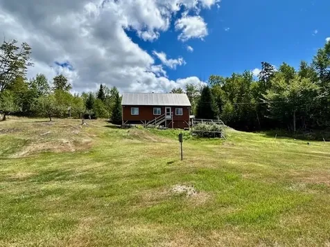 2274 Macintosh Hill Road Bethel VT 05032