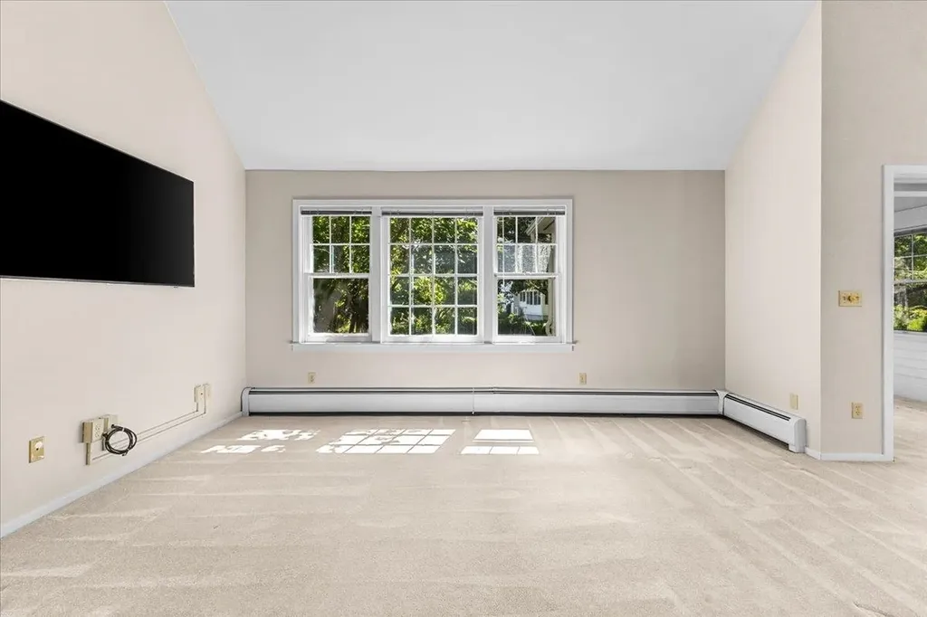 45 Eastman Farm Road Burlington VT 05408